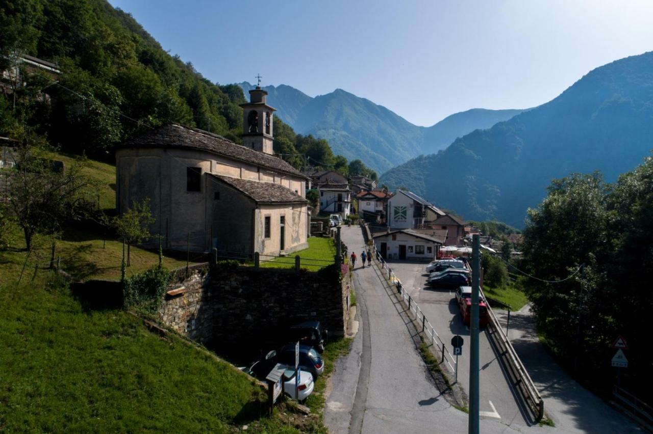 Ostello Del Parco Di Cicogna Kültér fotó